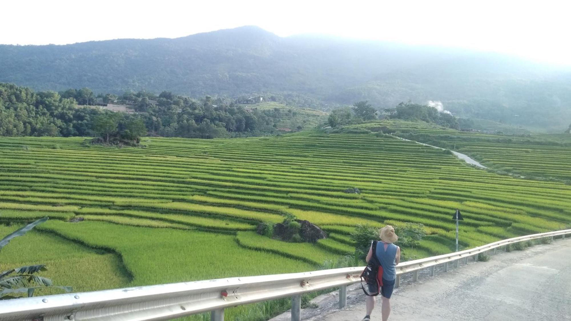 Bed and Breakfast Puluong Aroma Huong Ba Thuoc Exterior foto